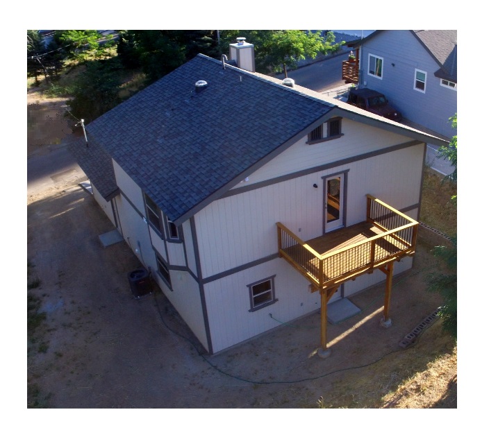 Encina Exterior 201