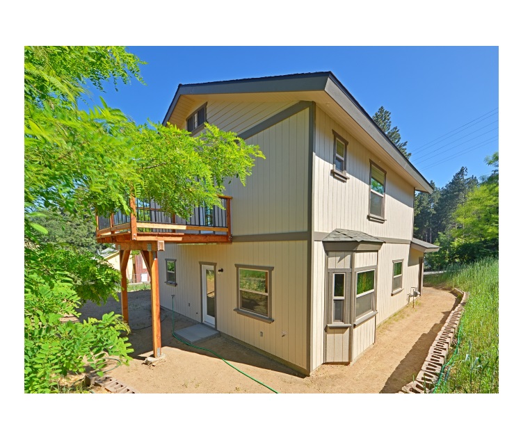 Encina Exterior 301
