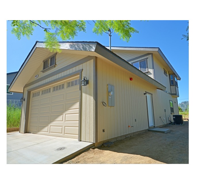 Encina Exterior 505