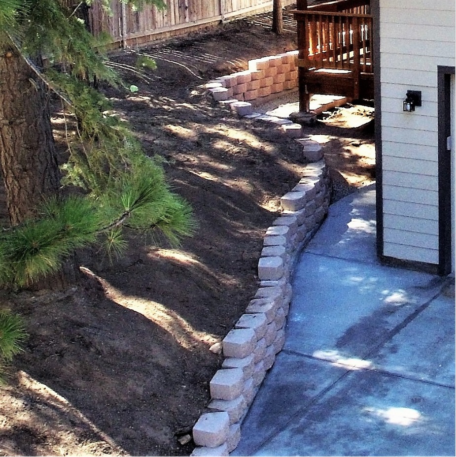 Retaining Wall 301