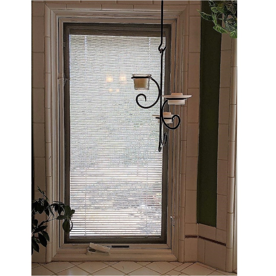 Window 401